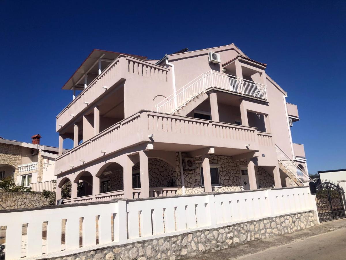 Apartments Villa Zdrava Trogir Eksteriør bilde