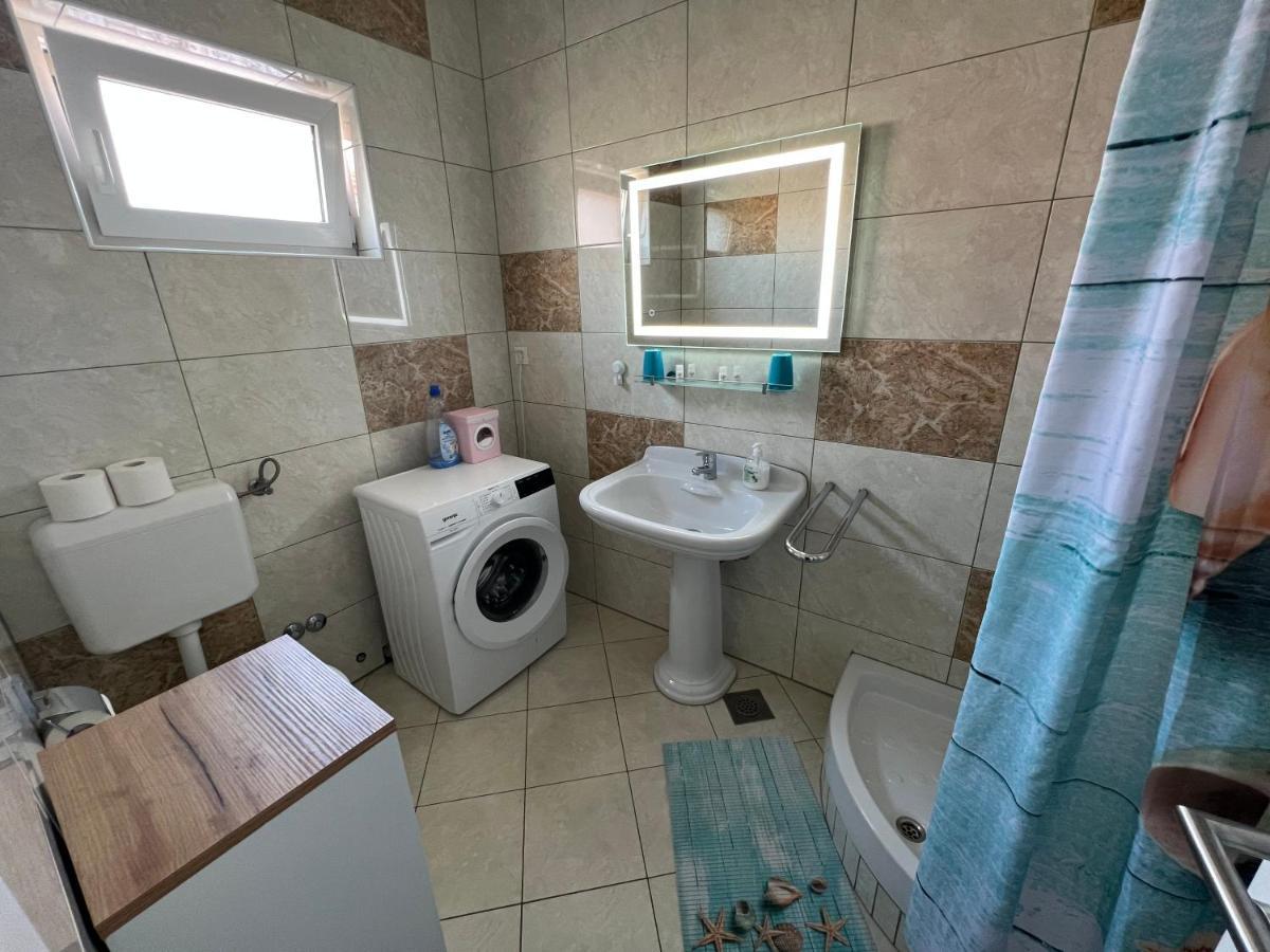 Apartments Villa Zdrava Trogir Eksteriør bilde